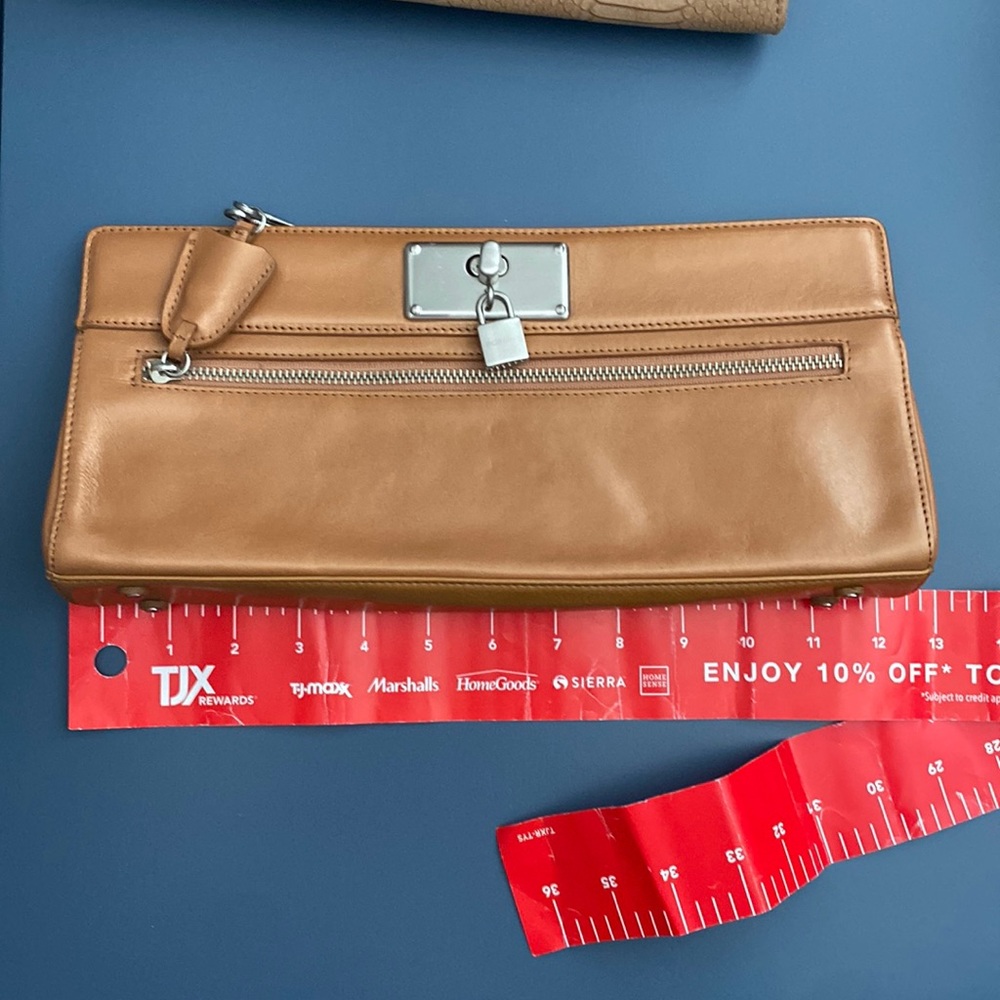 Clutch bag
